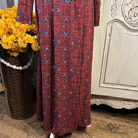 June & Hudson Dark Floral Empire Waist Long Sleeve Maxi Dress - Picture 4 of 14